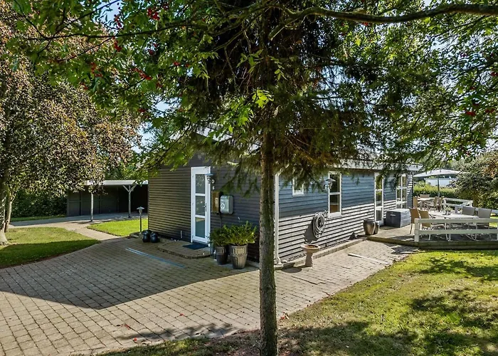 Leandra - 600m From The Sea By Interhome Дом отдыха *